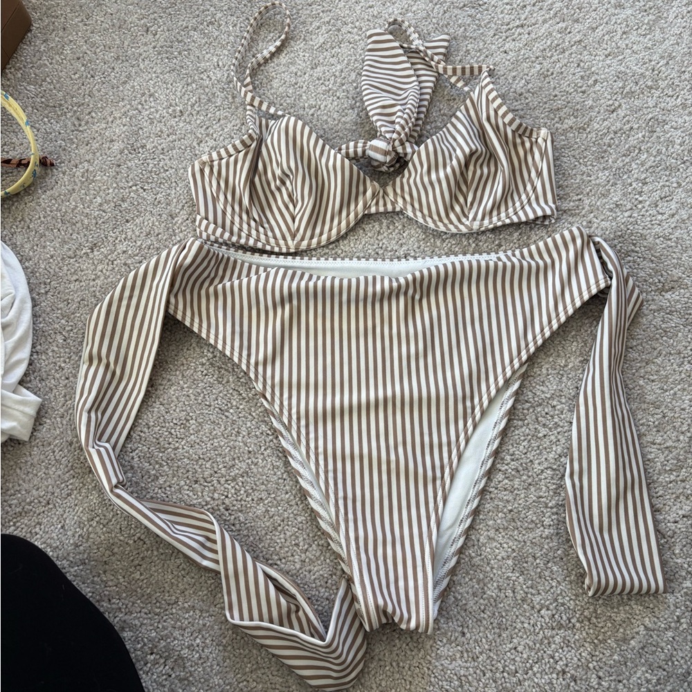 Abercrombie & Fitch bathing suit